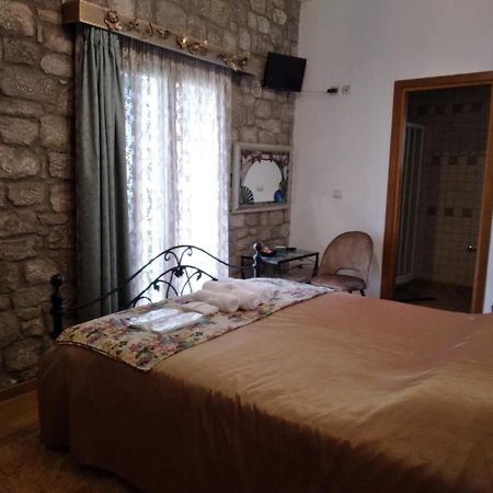 Xenios Petritis Apartamento Levádeia Exterior foto