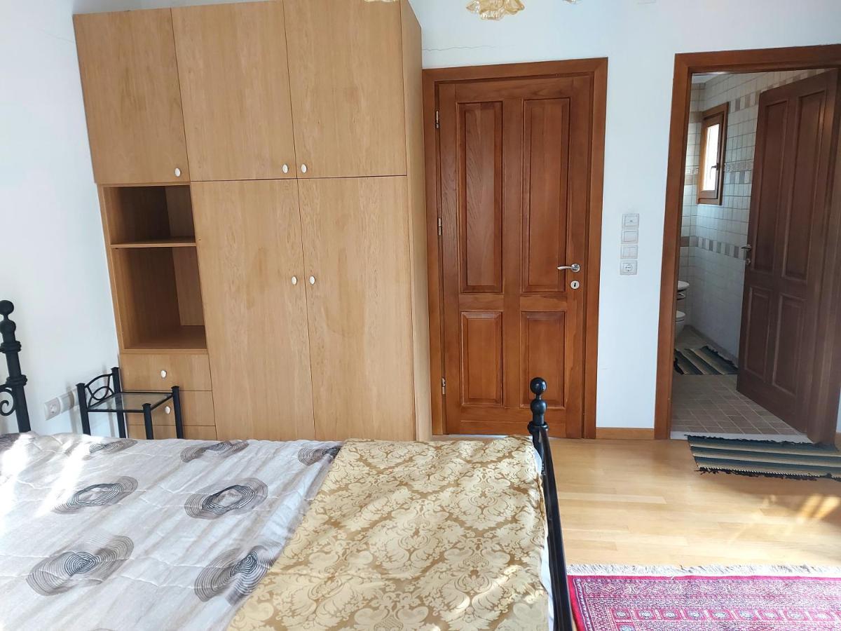 Xenios Petritis Apartamento Levádeia Exterior foto